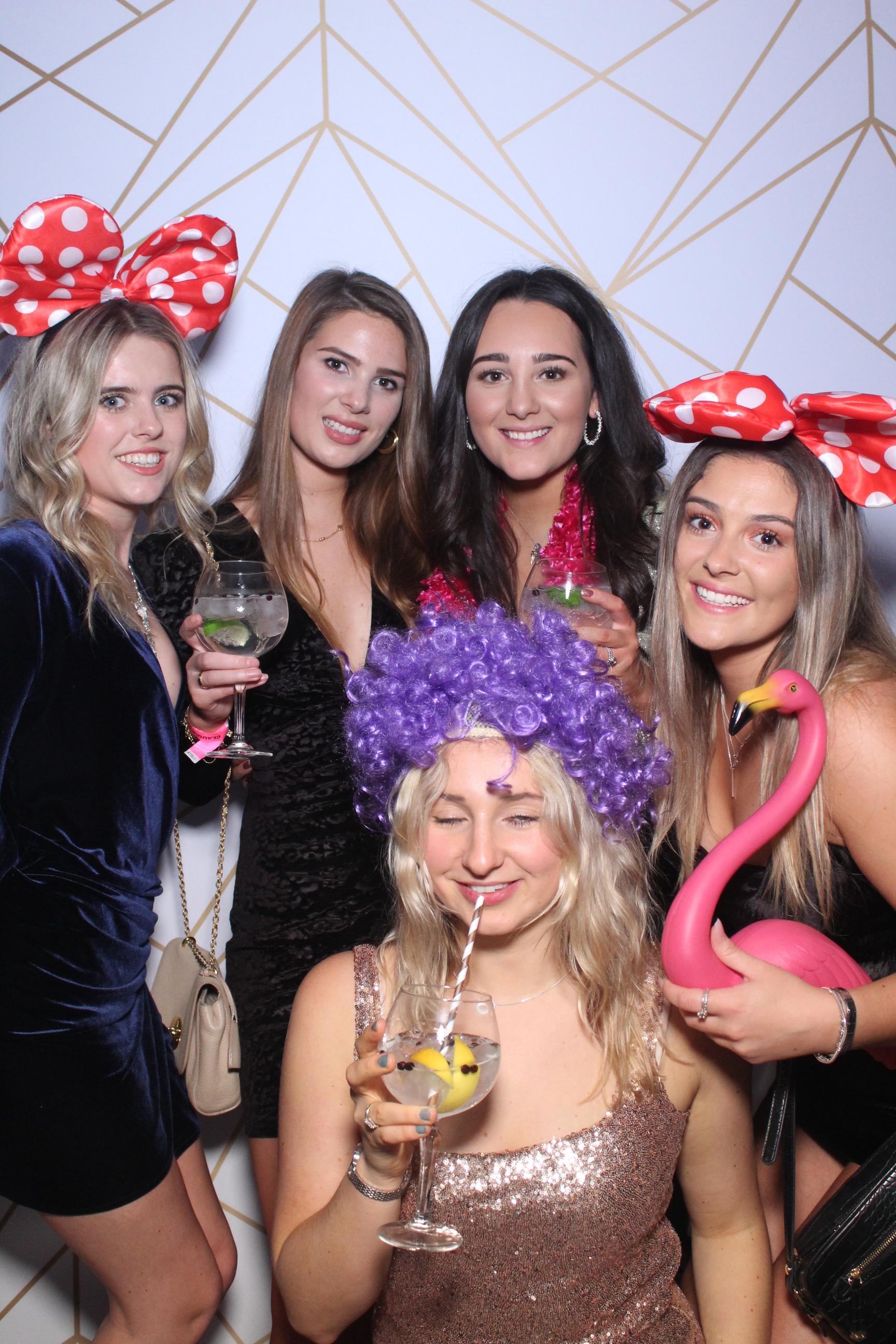 Claudia's 21st  | View more photos from the event at gallery.magicimages.uk/u/MagicImages/Claudias-21st
